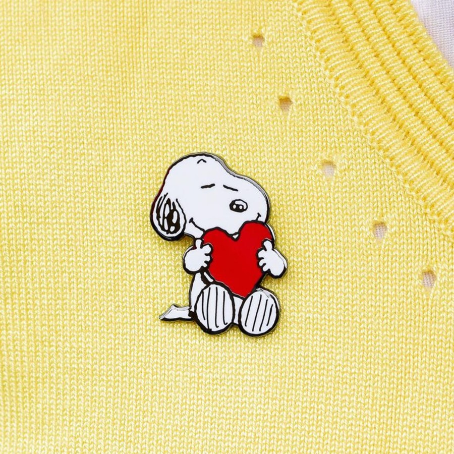 Erstwilder Enamel Pins | Snoopy'S Big Heart Enamel Pin