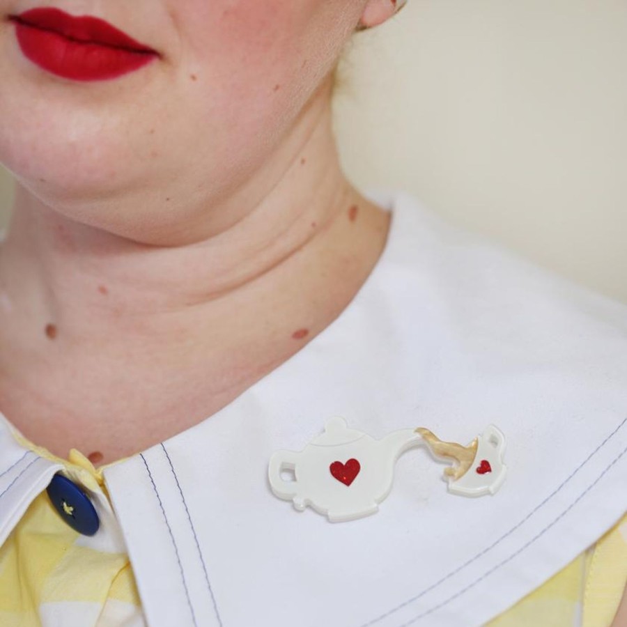 Erstwilder Brooches | Rosy Lee Brooch