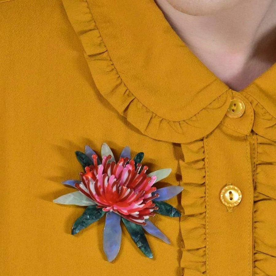 Erstwilder Brooches | Waratah Warmth Brooch